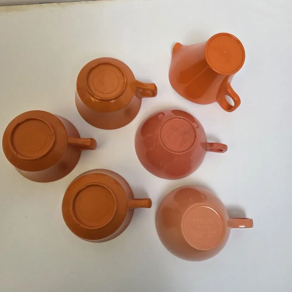 MCM Mixed Lot Melamine Dining 5 Cups 5 Sm Bowls, 1 Creamer Harvest Orange/Yellow